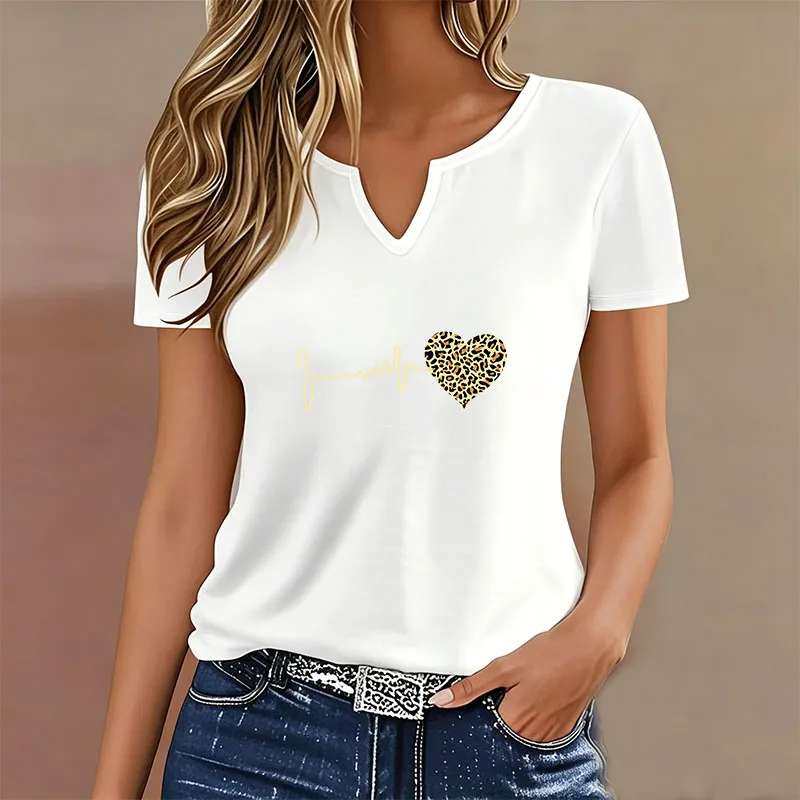 Fashion T-shirt V Neck Casual Y2k Love Heart Printed T Shirts Women Short Sleeve Tee Shirt V-Neck Summer Spring
