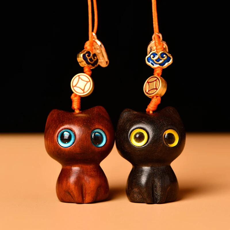 Sandalwood Wooden Cat Keychain Anime Cute Mobile Phone Chain Wooden Pendant Personality Creative Cute Accessories Hand-knitted