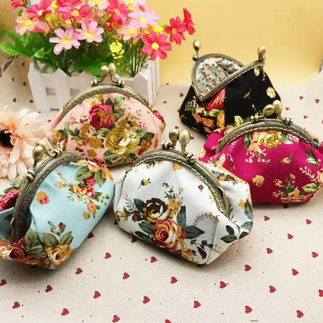 Women'S Embroidered Fabric Coin Purse Retro Cute Hand Clutch Bag Id Coin Small Object Storage Bag Holiday Gift For Girlfriend
