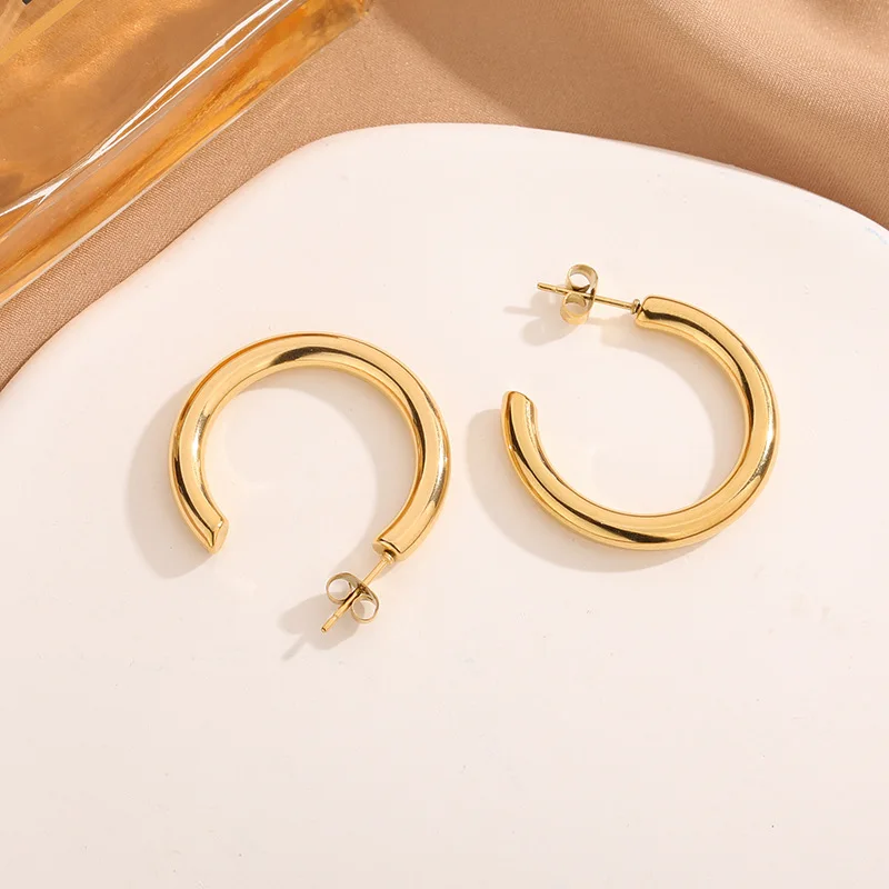 Minimalist Fashion Gold Color Stainless Steel C-shaped Stud Earrings for Woman Girls Korean Temperament Jewelry Gifts Colorfast