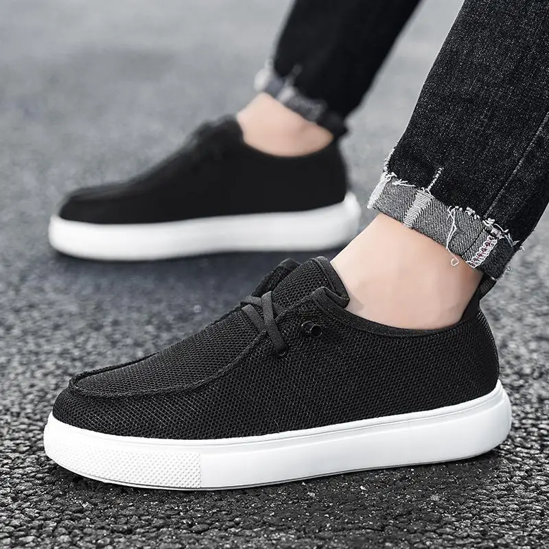 Men's Casual and Comfortable Loafers Shoes  Easy-To-Wear and Easy-To-Remove Sneakers, Single-Color Fabric Upper,