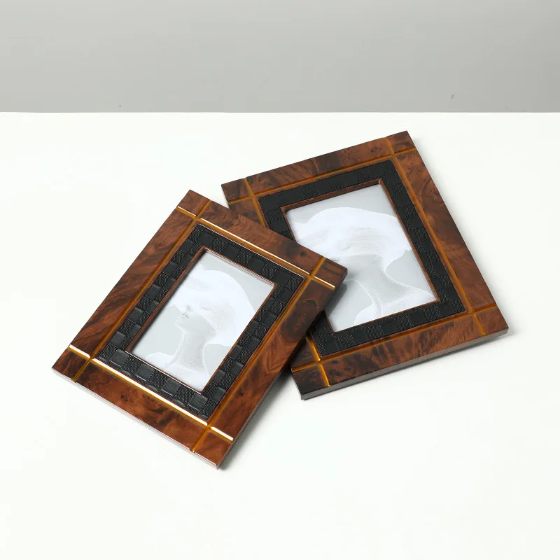 Italian light luxury creative wood grain black grid photo frame,  villa bedside bookcase desktop high-end ornament