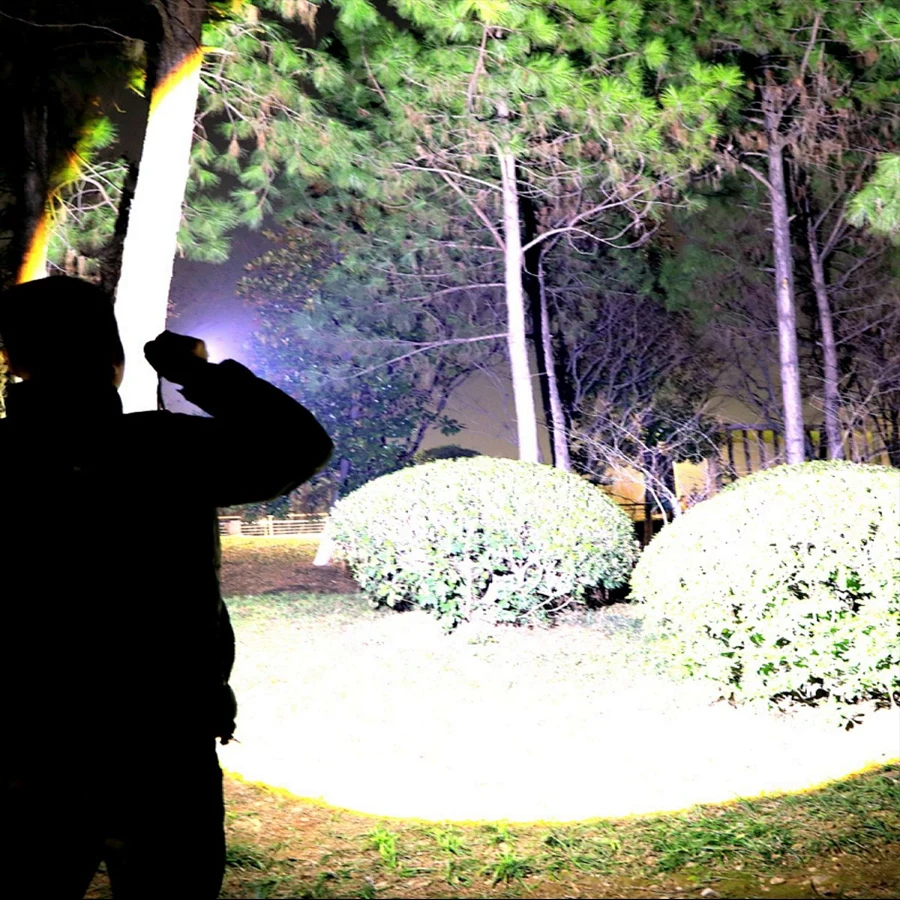 Linterna LED recargable de 180000 lúmenes, linterna táctica de tiro largo con láser blanco, luz de Flash de alta potencia con zoom de 1500M,