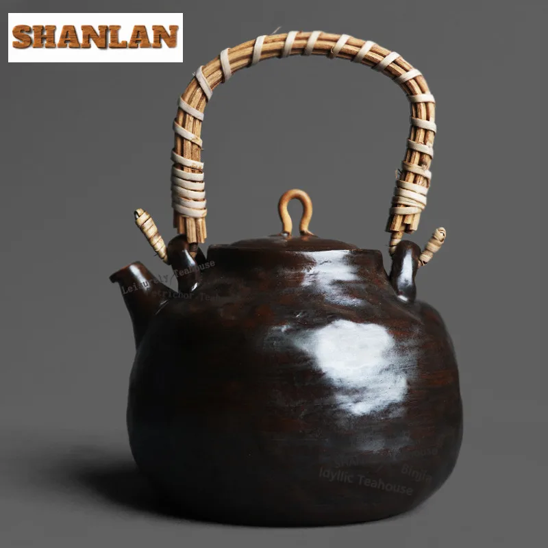 

700ml Kiln Fambe Powder Yin Teapot Japanese Tea Infuser Pot Household Tea Making Kettle With Ball Hole Puer Drinkware Collection