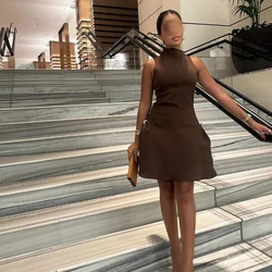 Customized Yipeisha Simple Brown Jersey Daily Woman Gowns O-neck Tank Sleeves A-line Beading Pleat Knee Length Formal Gala Party