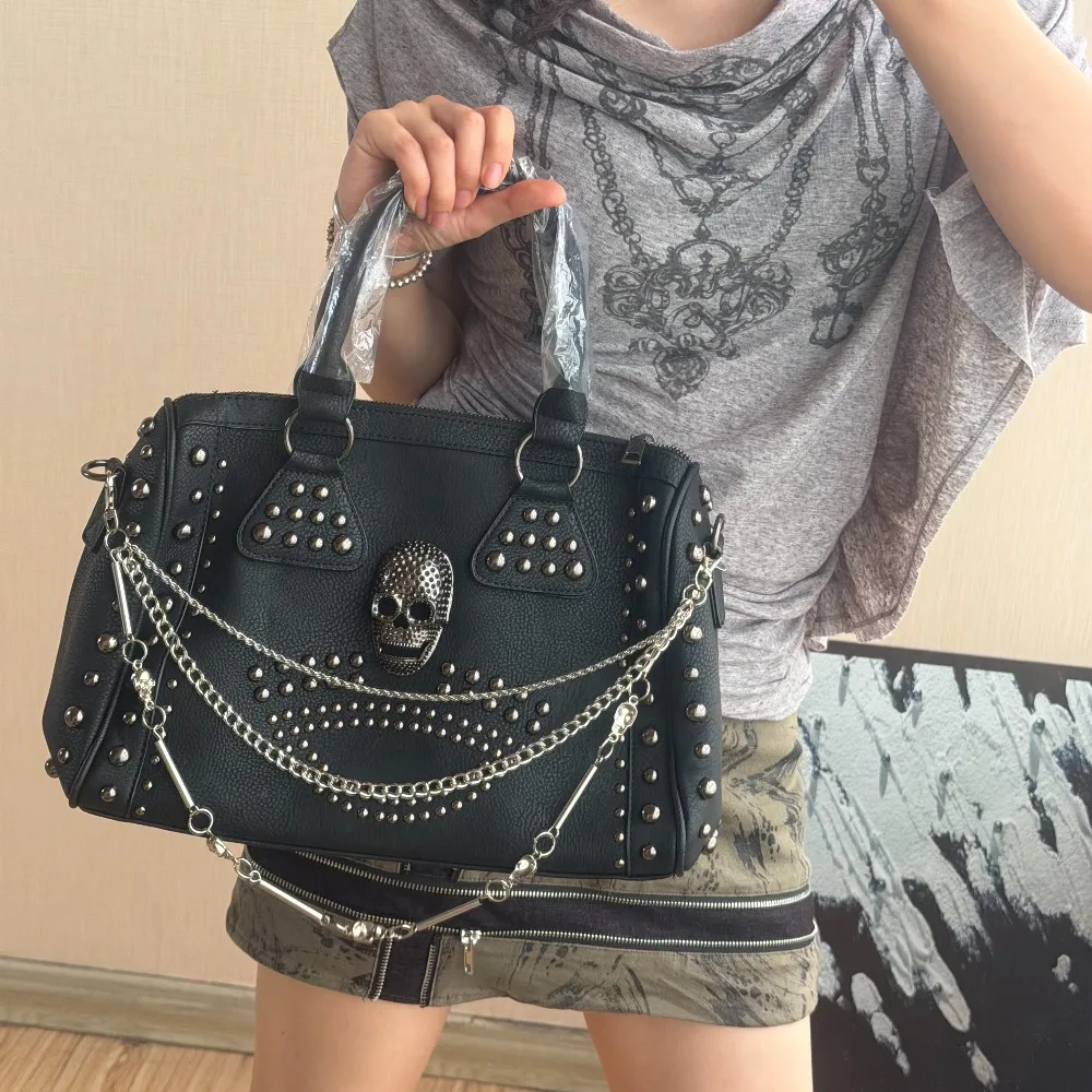 

Оригинальная дизайнерская сумка: модные универсальные сумки для женщин, европейские и американские повседневные ретро-сумки через плечо с черепом