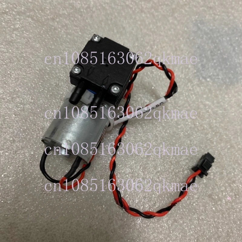 Second-Hand Thomas Thomas Miniature Diaphragm Vacuum Pump Biochemical Cleaning Pump 12100018 Dc24 V