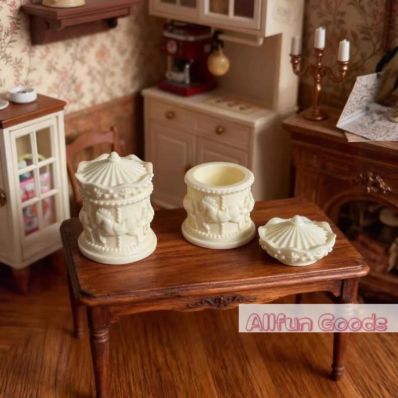 [TG835]1Pcs Dollhouse Miniature Carousel Mini Storage Box Model Doll House Accessories Coffee Storage Case Home Decoration Toy
