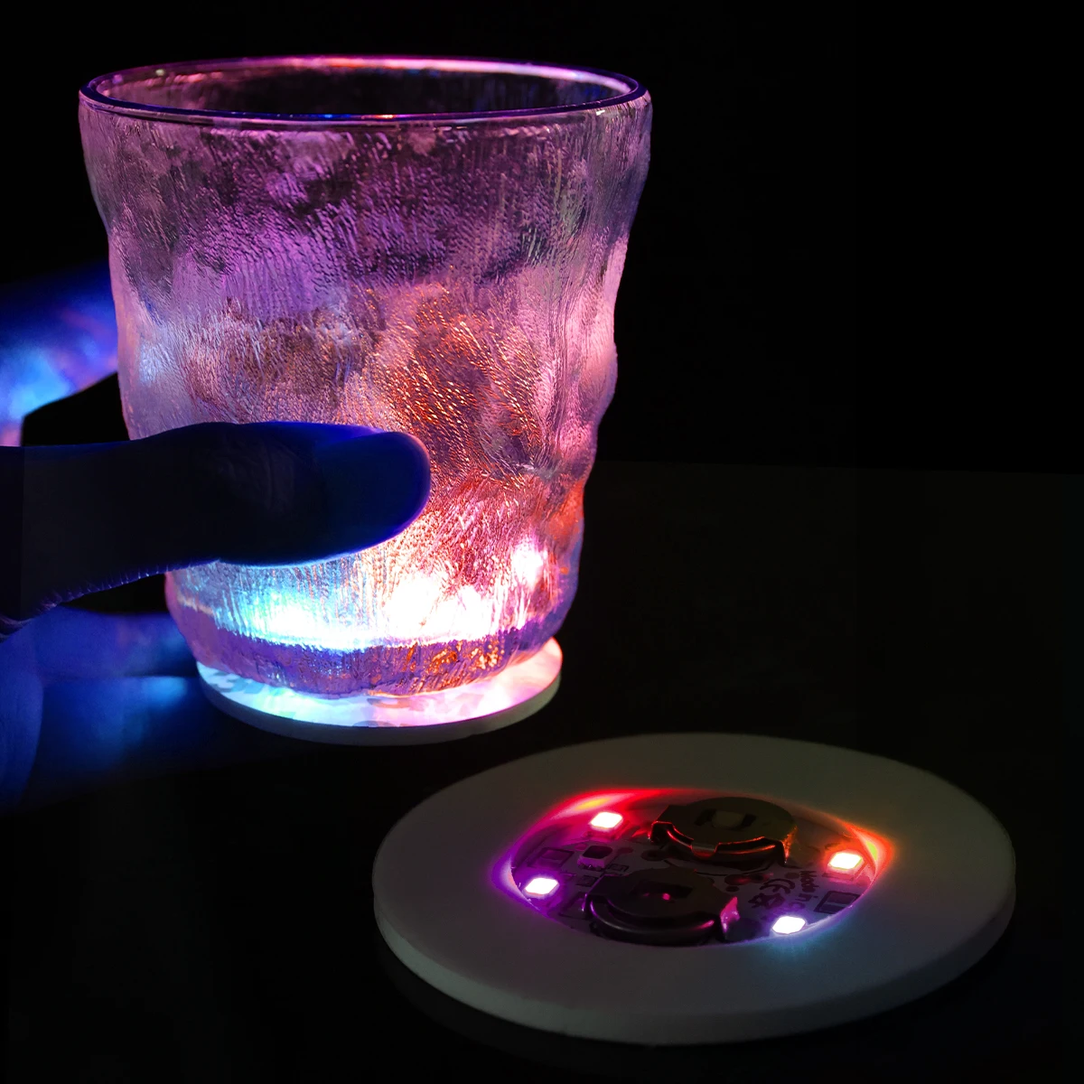 Wholesale LED Luminous Coasters Battery Powered Light Up Coasters Stickers Liquor Bottle Cup Mat For Wedding Party Decorations