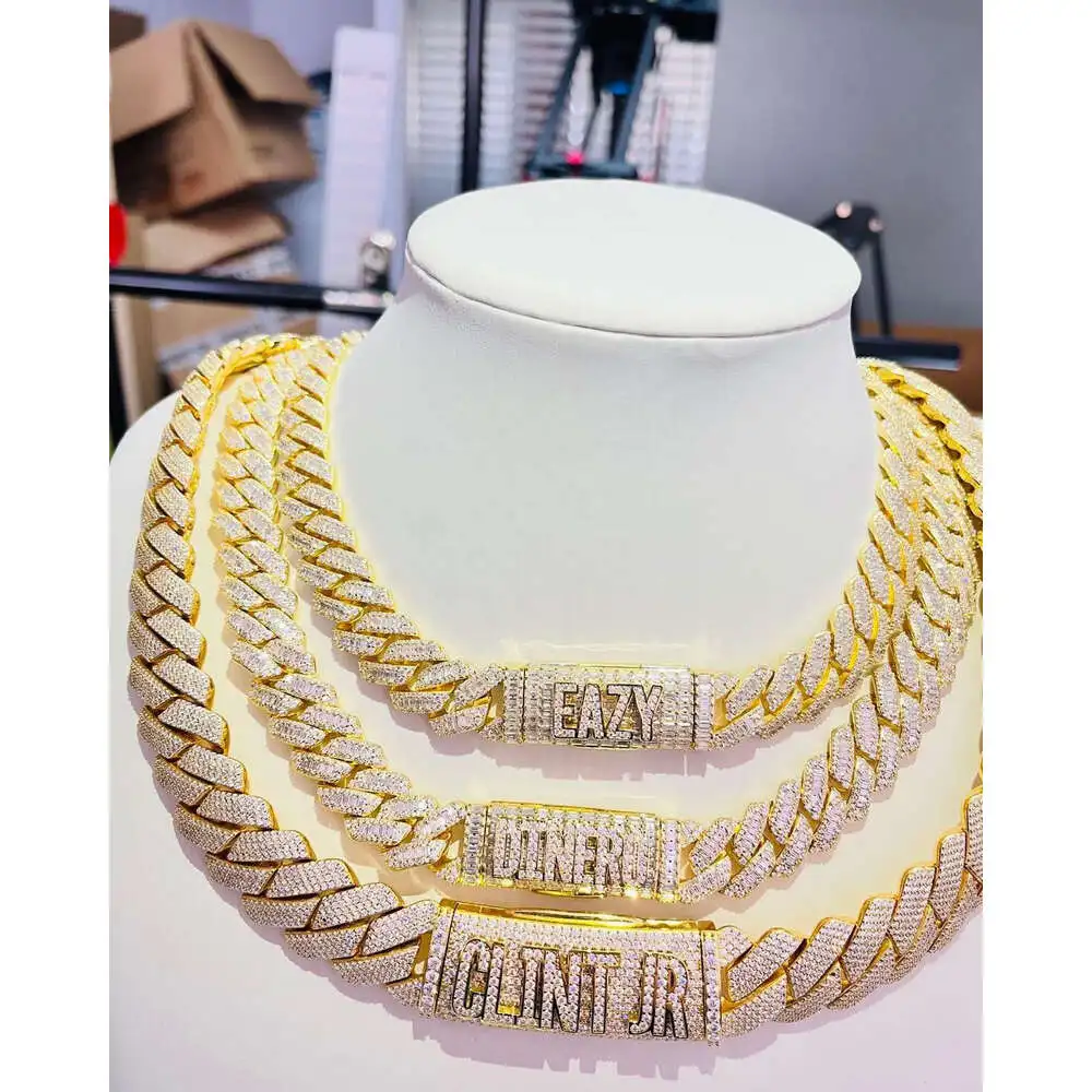 

Pass Diamond Tester 925 Sterling Silver Vvs Baguette Moissanite Iced Shape Miami Cuban Link Chain Necklace