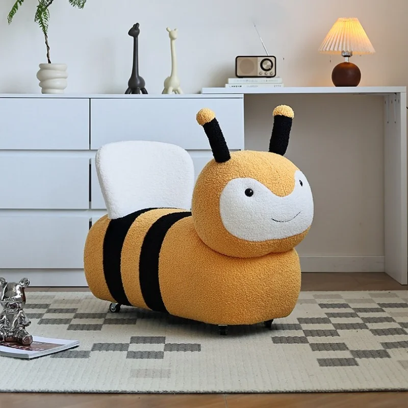Cute Bee low stool with wheel portable household footstool living room high-end multifunctional taburete con ruedas furniture