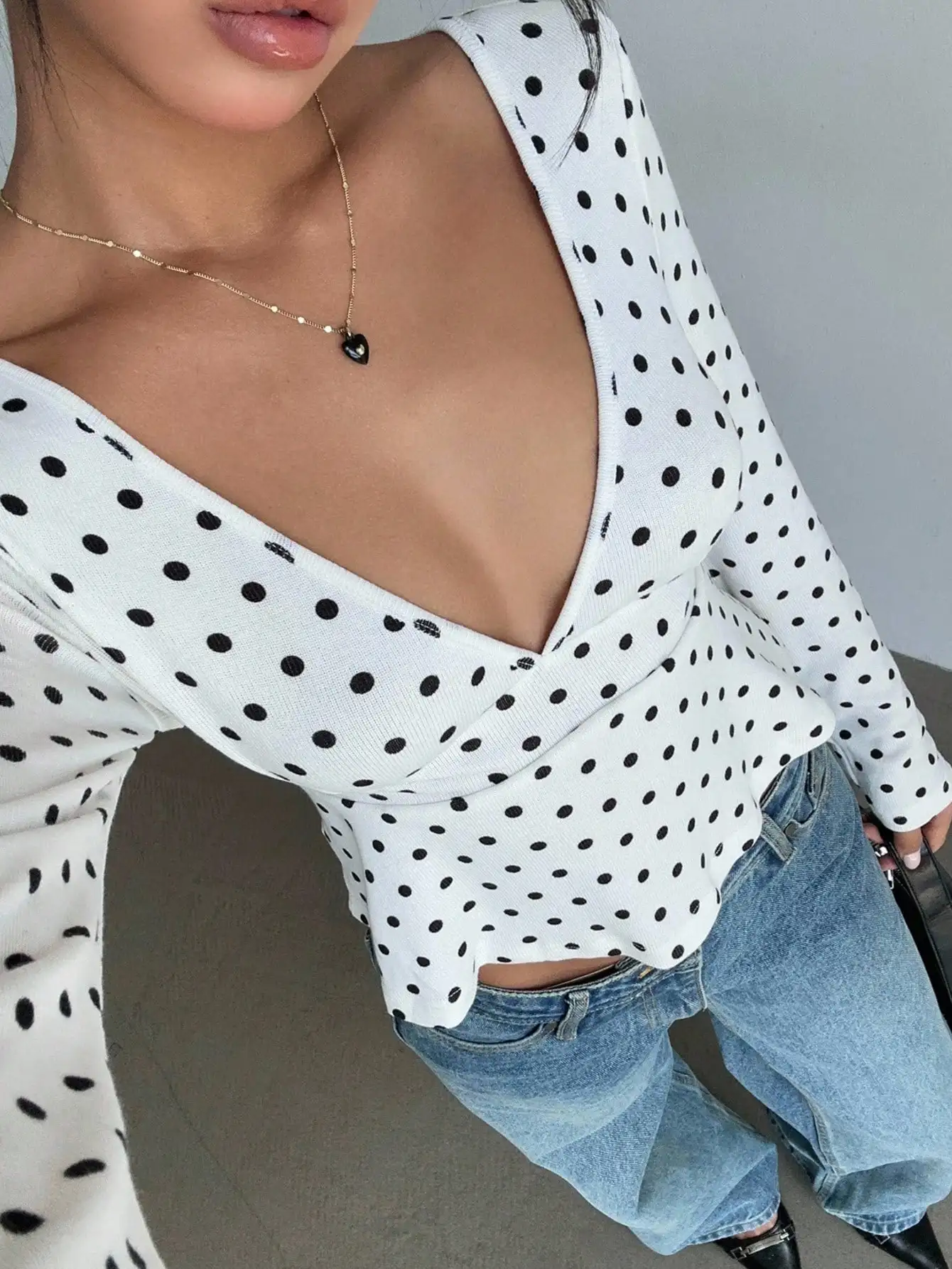 

Autumn Clothes Polka Dot Top Old Money Going Out Top Casual Versatile Black Polka Dot Slim Fit V-Neck Long Sleeve