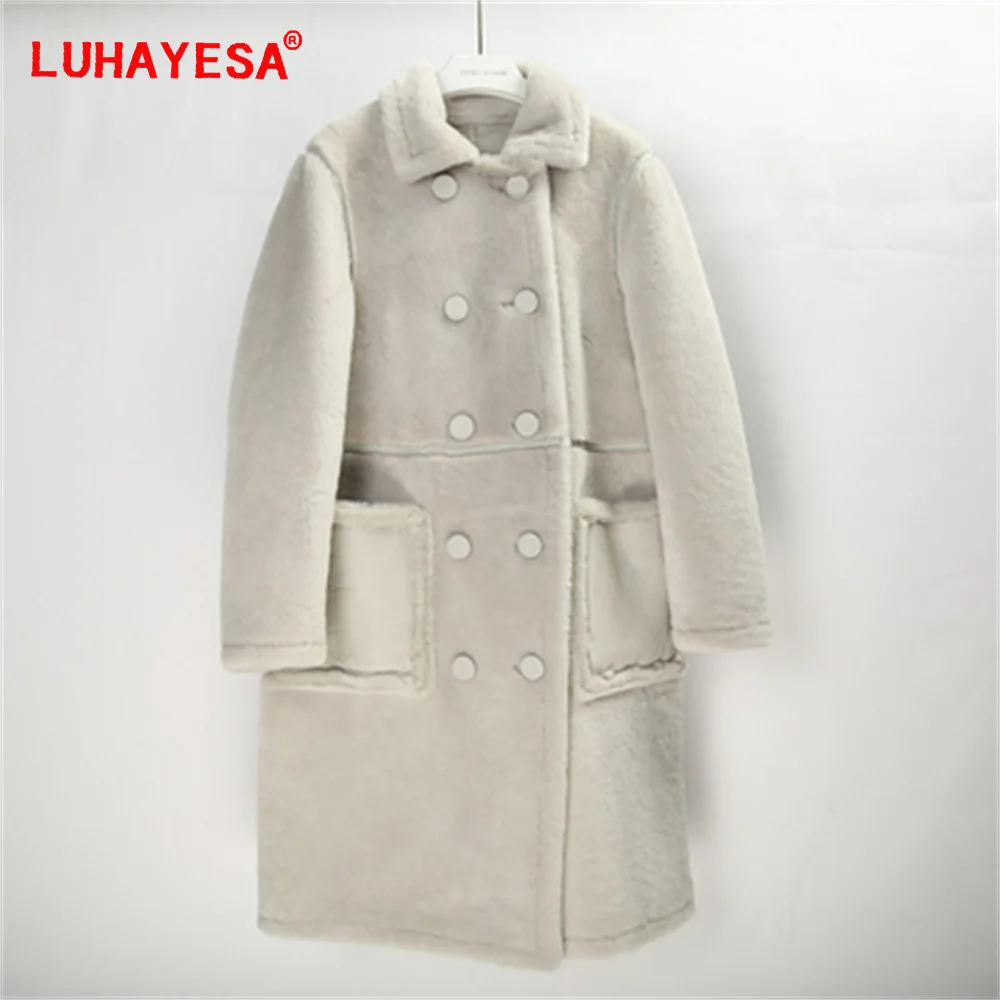 

2023 New France Merino Sheepskin Fur Shearling Clothing Women Thicken Warm Beige Long Casual Natural Fur Overcoats