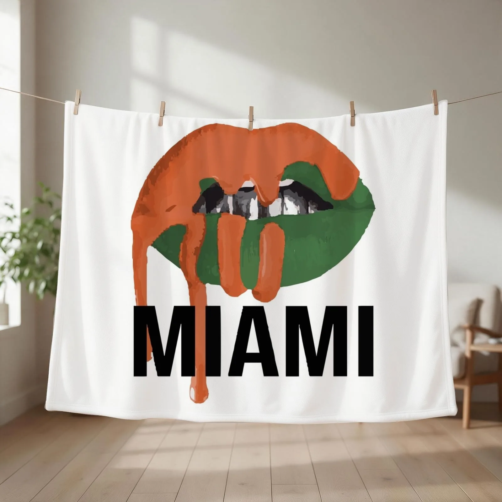 Univeristy of Miami Varsity Lips Throw Blanket couch cozy soft plush fuzzy picnic outdoor blanket