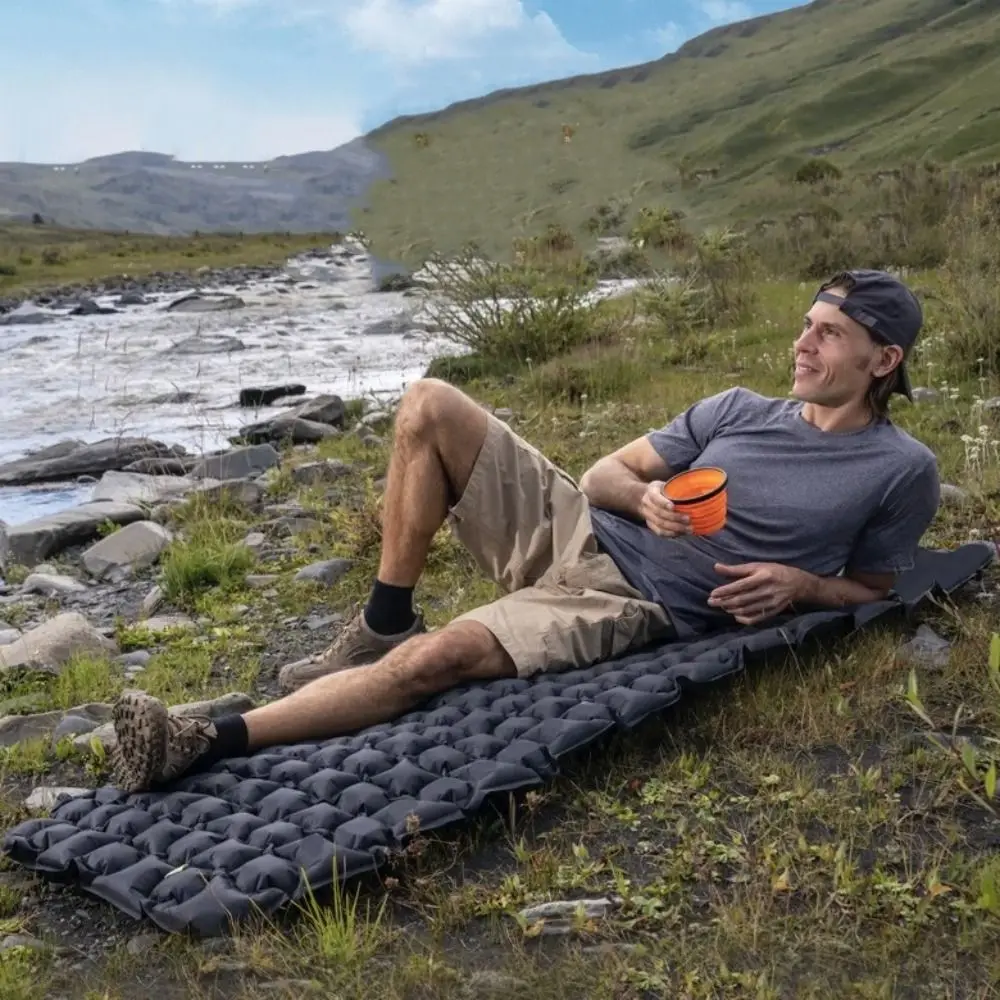 Colchoneta Inflable Camping con Bomba Integrada – Ultraligera y Plegable - imagen 5