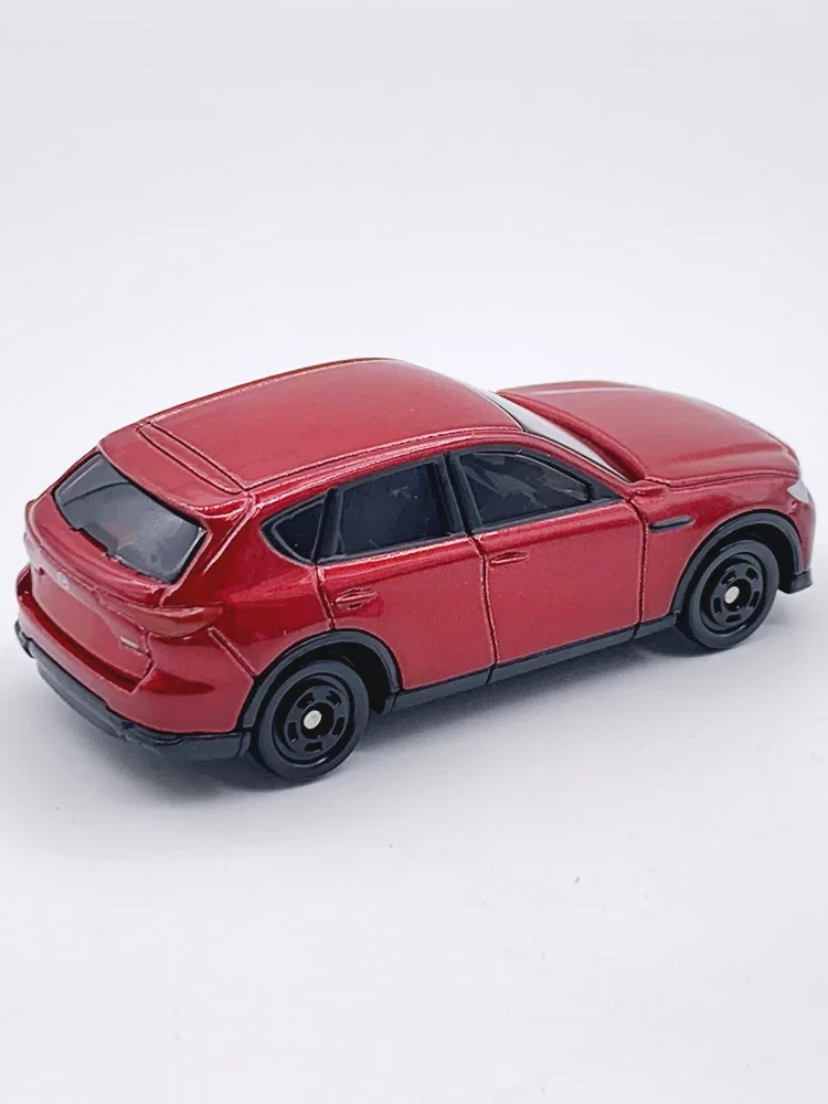 TAKARA TOMY-Modelo de carro fundido em liga para menino, coleção de brinquedos, feriado, caixa vermelha e branca, Mazda CX-60, n ° 6