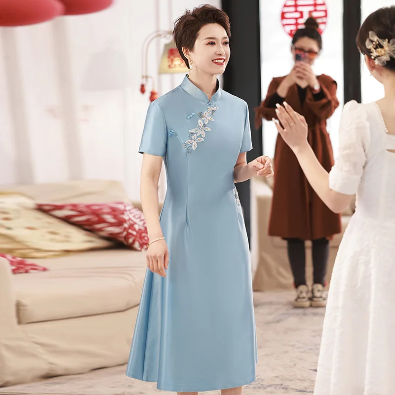 

Mom's Dress Wedding Suit 2026 New Blue Color Middle-Aged Cheongsam Dress Western Style Mother-in-Law Dress Party