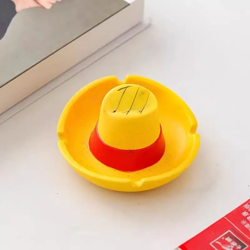 One Piece Luffy two-dimensional anime peripherals creative straw hat shape home living room ashtray desktop decoration ornaments