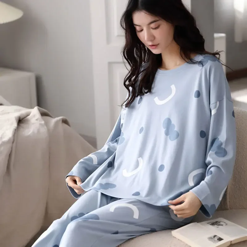 

Women's Casual Cute Cartoon Long-Sleeved Pyjamas Autumn and Winter Cotton Round Neck Fashion Soft Breathable Loungewear Outside