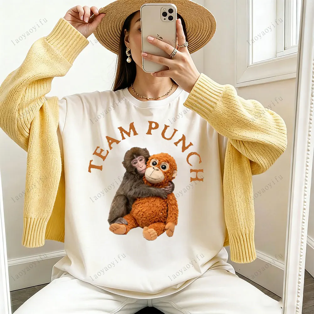 Punch Monkey T Shirt Cute Monkey Tops Animal Print Tees Y2k Accessories Graphic T Shirts Shirts for Women Harajuku