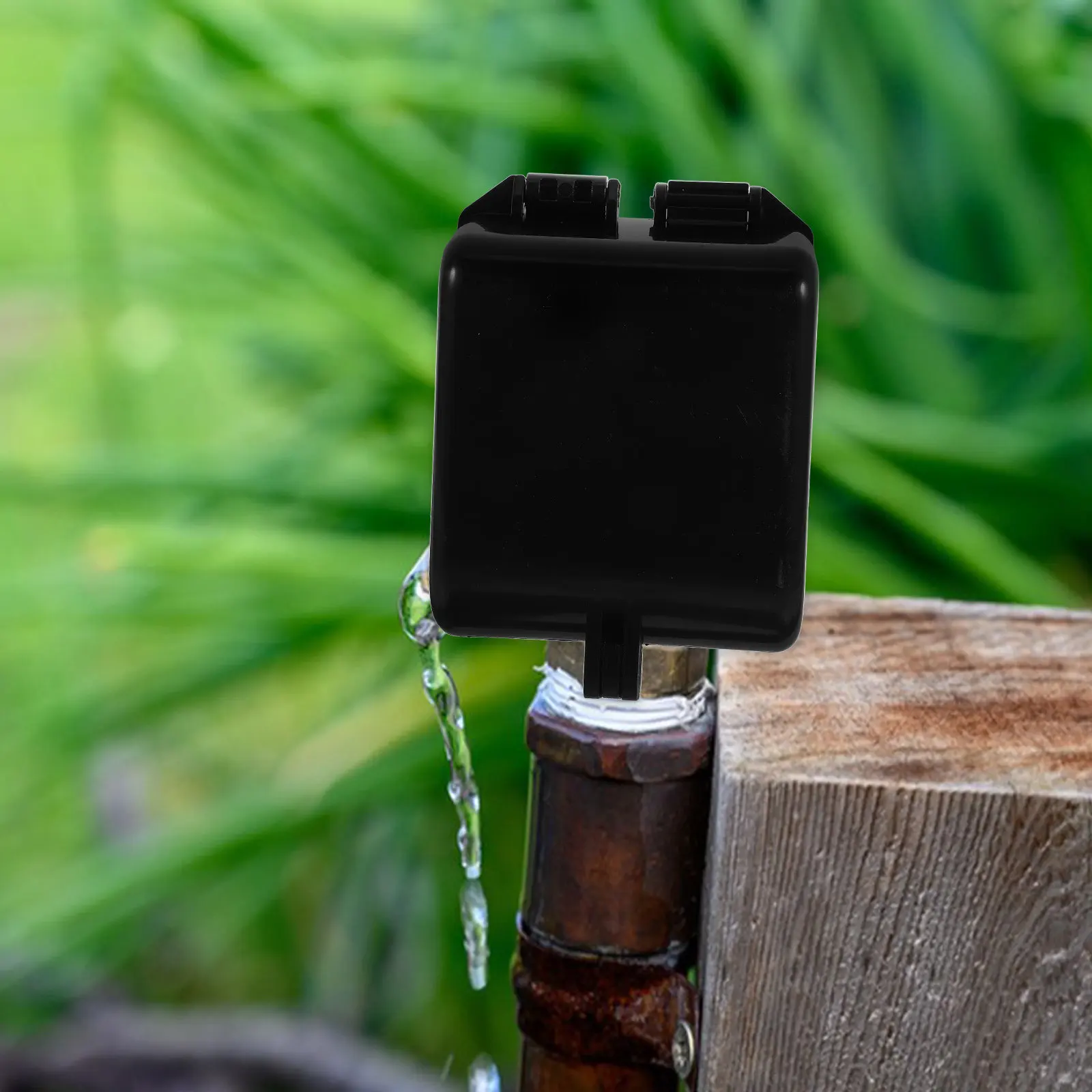 Garden Outdoor Faucet Locking Device Metal Water Spigot Waterproof Anti-Theft Keyed For Exterior Faucets Rv Propane Tank Lock view 4