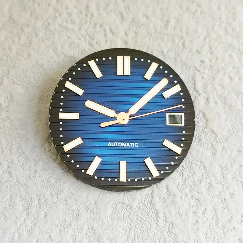 Grünes leuchtendes Zifferblatt, 29,8 mm Zifferblatt + Zeiger, passend für NH35 NH36 NH38 4R35 4R36 6R 7S Uhrwerk Nautilus Uhr. Ersetzen Sie das Zifferblatt – Detail 1