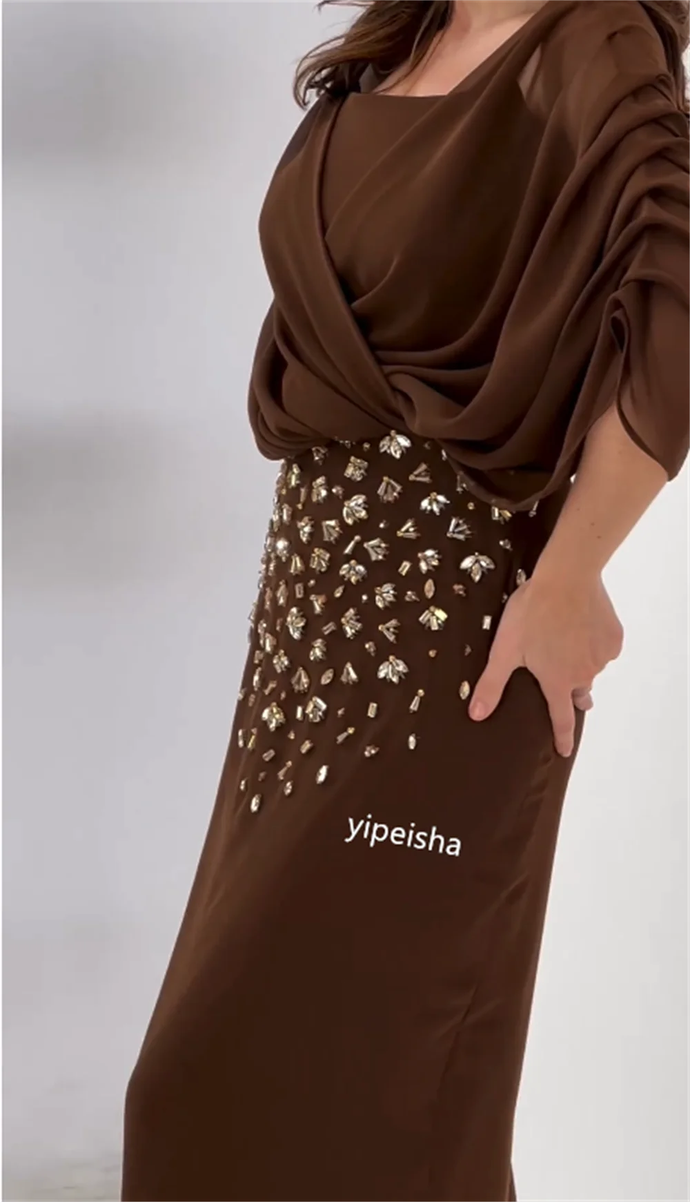 Vestido de fiesta personalizado, vestido de noche de satén con cuentas escalonadas, Formal, corte en A, cuello cuadrado, vestido para ocasión a medida, vestidos por debajo de la rodilla de Arabia Saudita