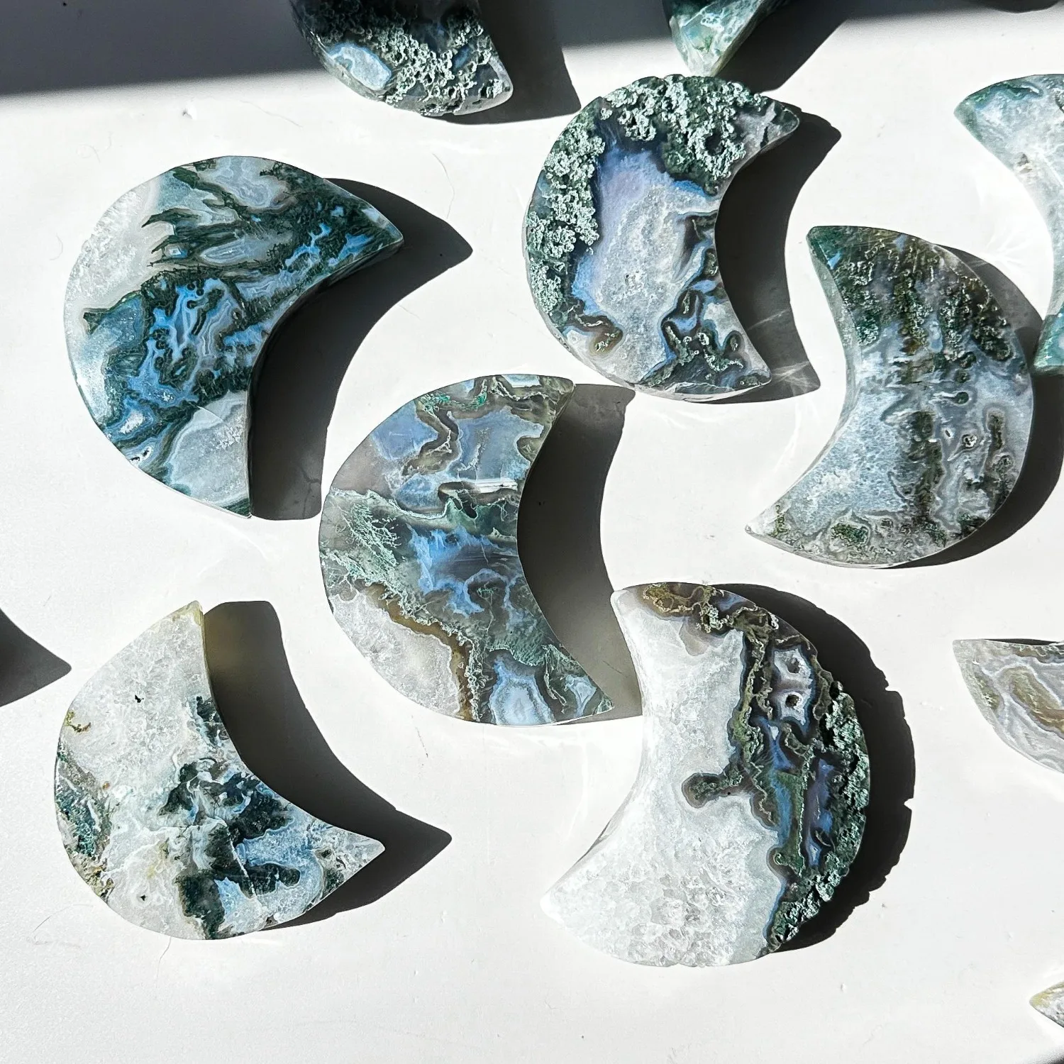 Natural Moss Agate Crescent Moon Carving Hand Polished Stone Moon With Dendritic Inclusions Forest Pattern Collectible Display