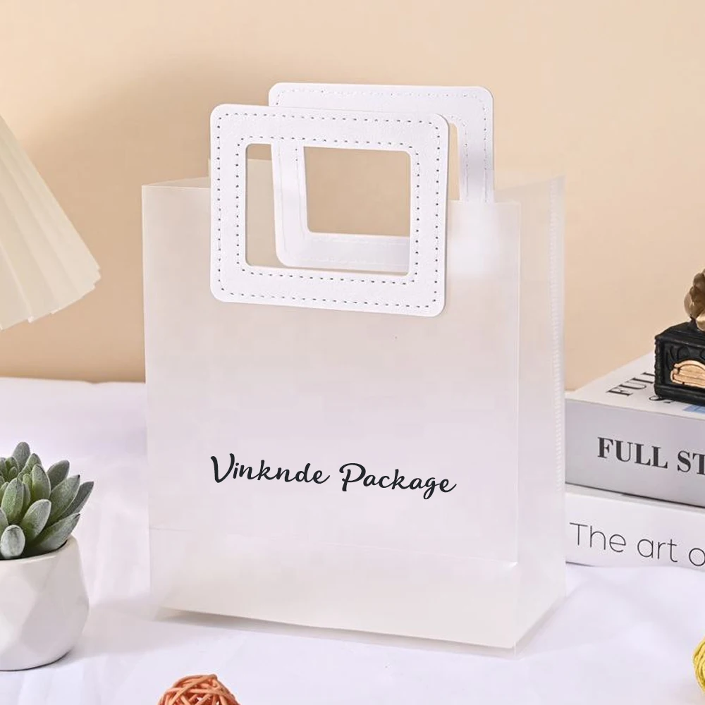 

24 шт., утолщенный полипропиленовый пластиковый подарочный пакет, прозрачная матовая сумка для свадебной вечеринки, конфет, парфюмерных свечей, упаковочная сумка с индивидуальным логотипом