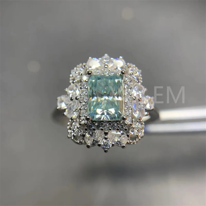 New Arrival 18K White Gold Plated Radiant Cut Diamond Test Past 1 Carat Pink Radiant Moissanite Ring Gemstone Wedding Jewelry