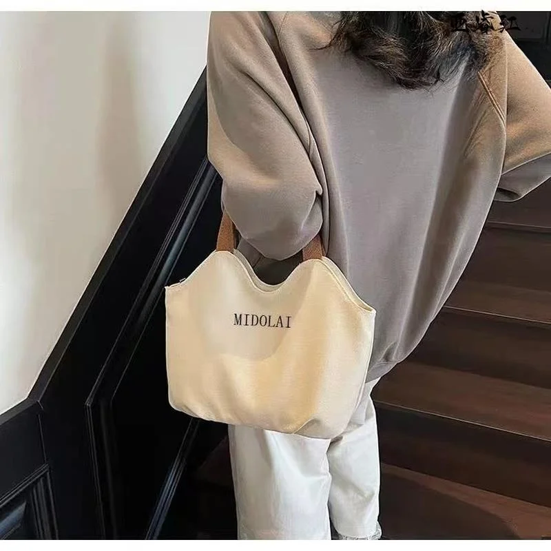 

Casual Canvas Tote Bag Women's Commuter Bag Large Capacity Single Shoulder Handbag Fashionable Simple Match All Seasons Bag