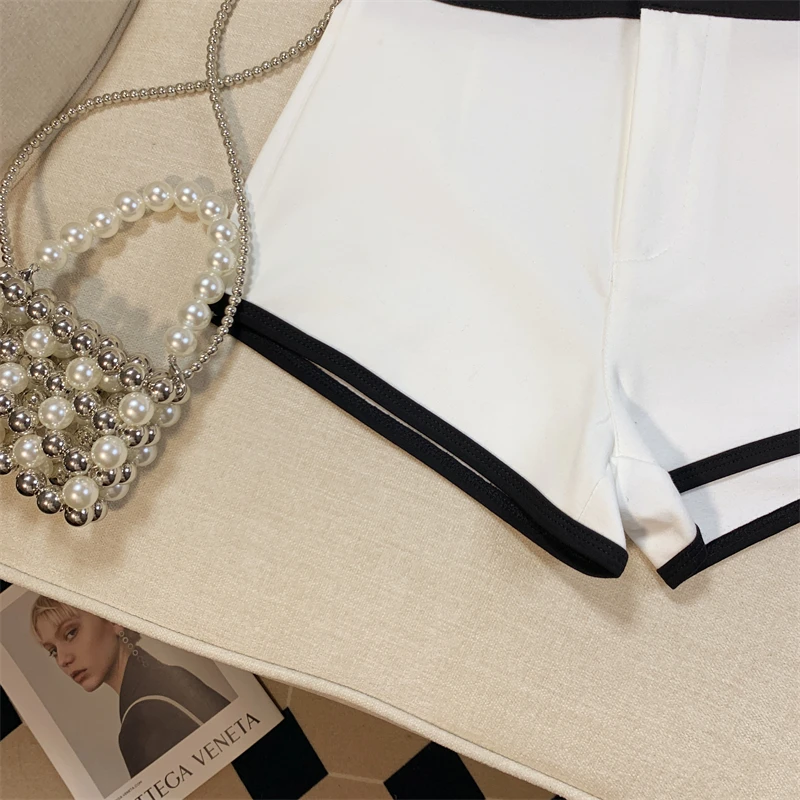 New Fashion Black White Patchwork High Waist Wrap Hip A-line Shorts Women Summer Gray Casual Wide-leg Short Pant Trend Popular