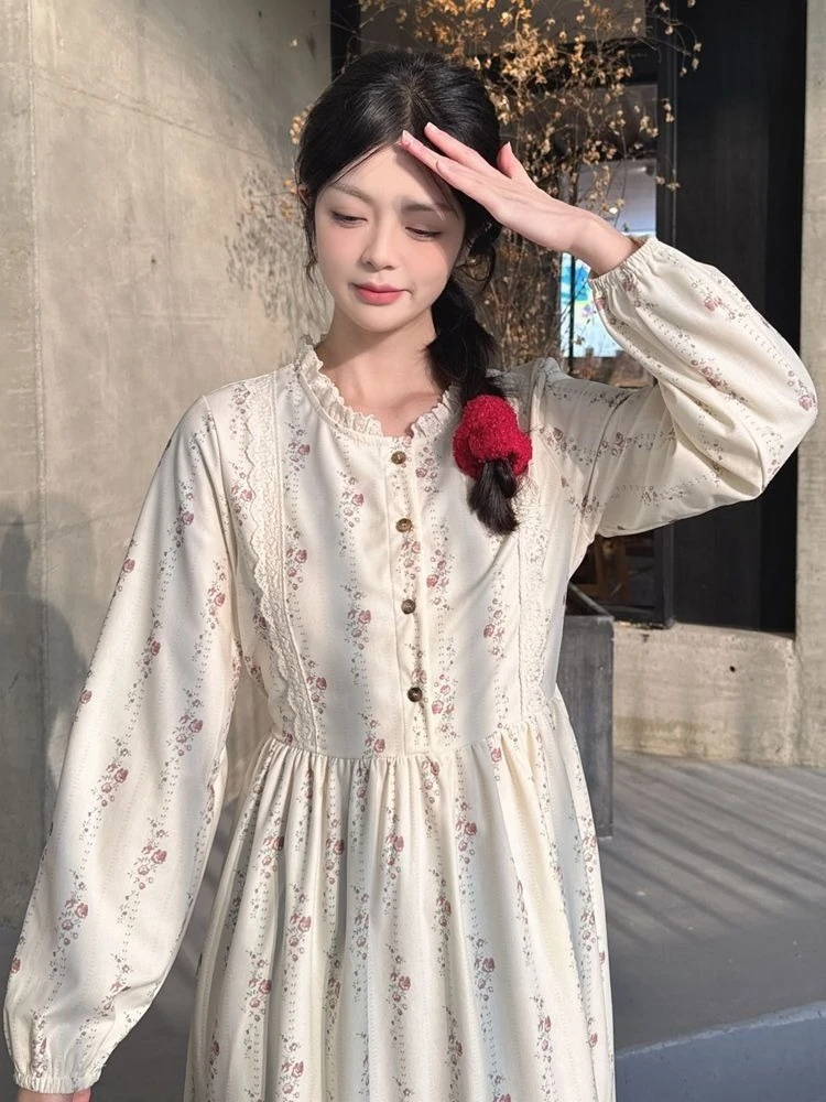 Women Floral Corduroy Dress Sweet Style Spring Autumn Long Sleeve Maxi Dress Round Neck Lace Trim Patchwork Loose Fit Casual