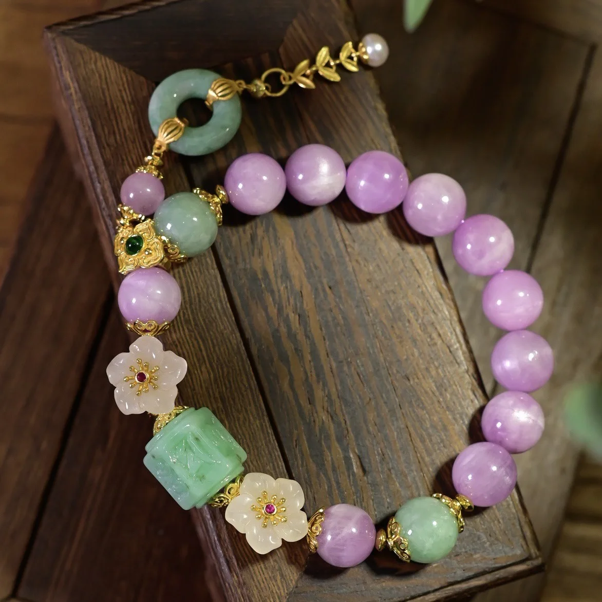 Natural Kunzite Bead Bracelet, A-Grade Jade Six Syllable Mantra Hetian Flower Inlay 925 Silver Peace Buckle, Lucky Jewelry Gift