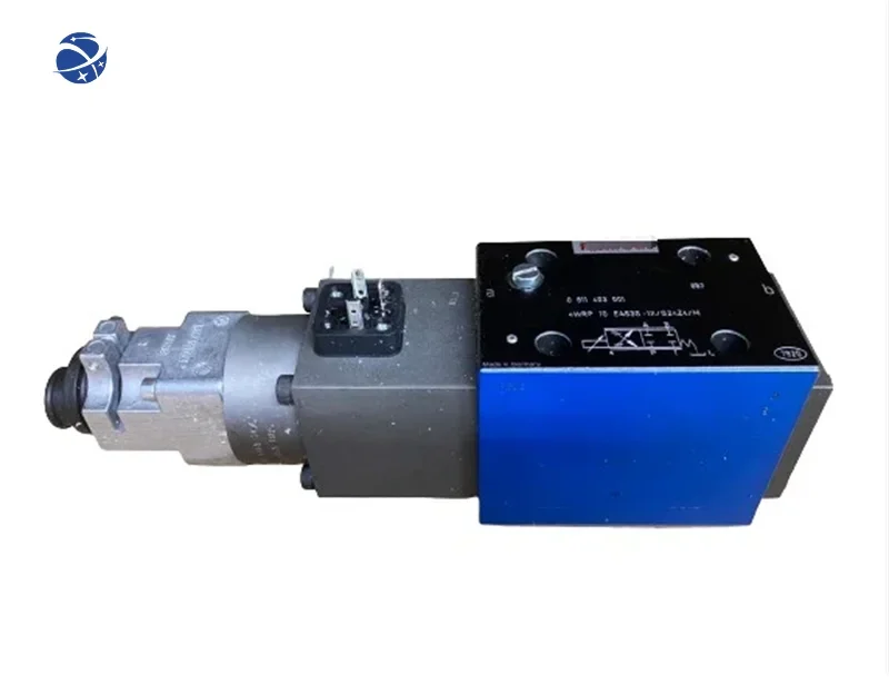 4WRPEH10 4WRPEH6 4WRPEH Series Proportional Control Solenoid Valve 4WRP10EA63S-1X/G24Z4/M 0811403001