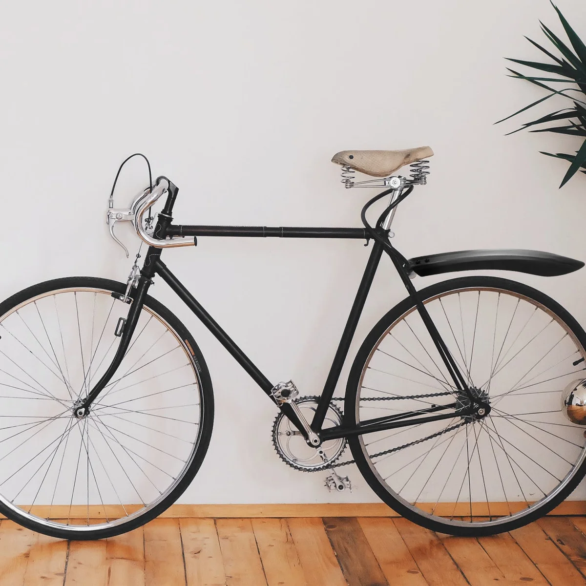 

2pcs Bicycle Mud Black Extended Mountain Wear-Resistant Lightweight Curve Design For Road Bike Cycling Mud