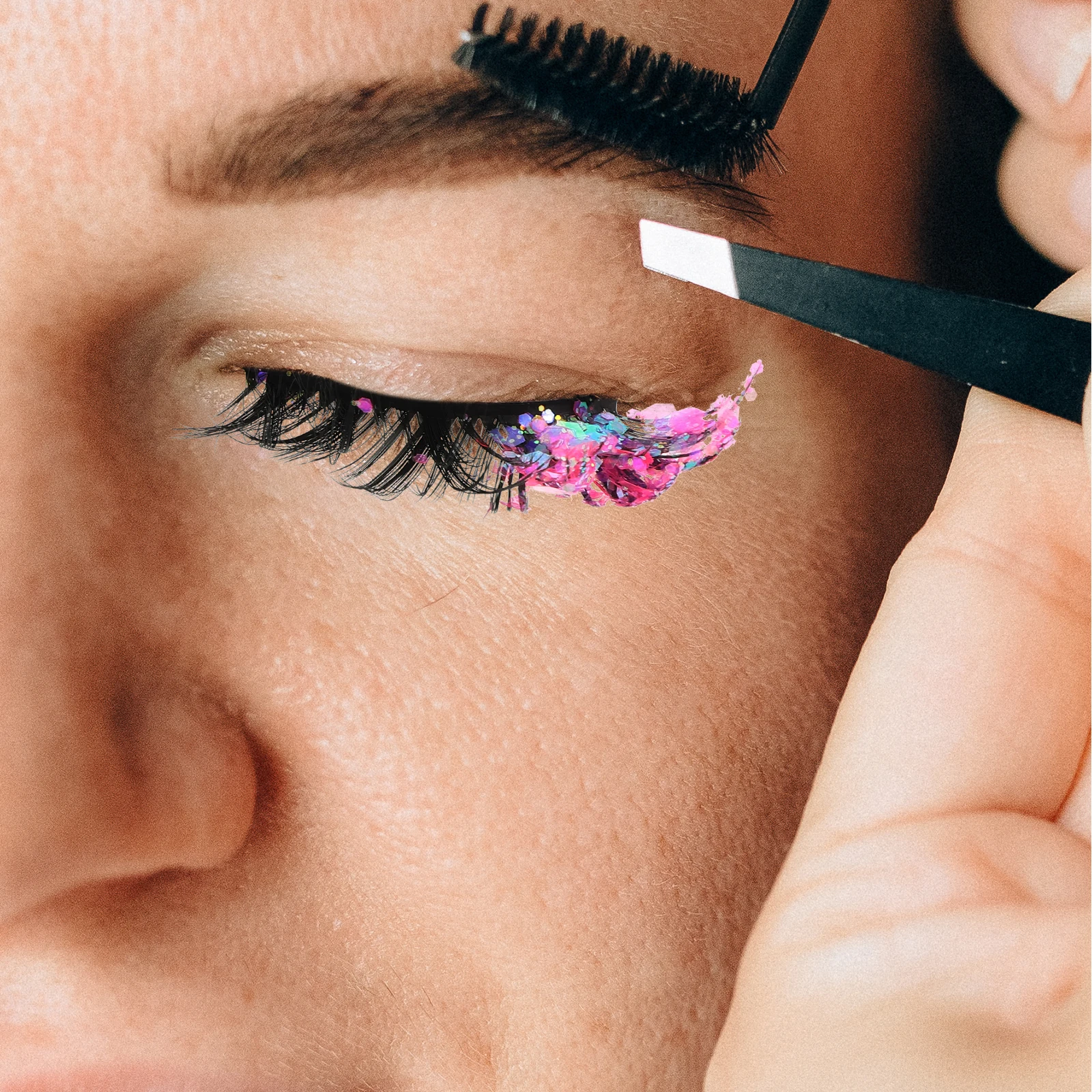 

2pcs False Eyelashes Sequin Luminous Colored Wispy Natural Fiber Reusable Longwear Glow lashes lash extension colored lashes