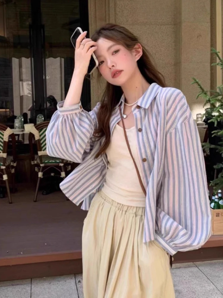

Korean Vintage Shirts Striped Contrast Color Lantern Sleeve Protection Blouses Casual Loose Tops All Match 2025 Women's Clothing