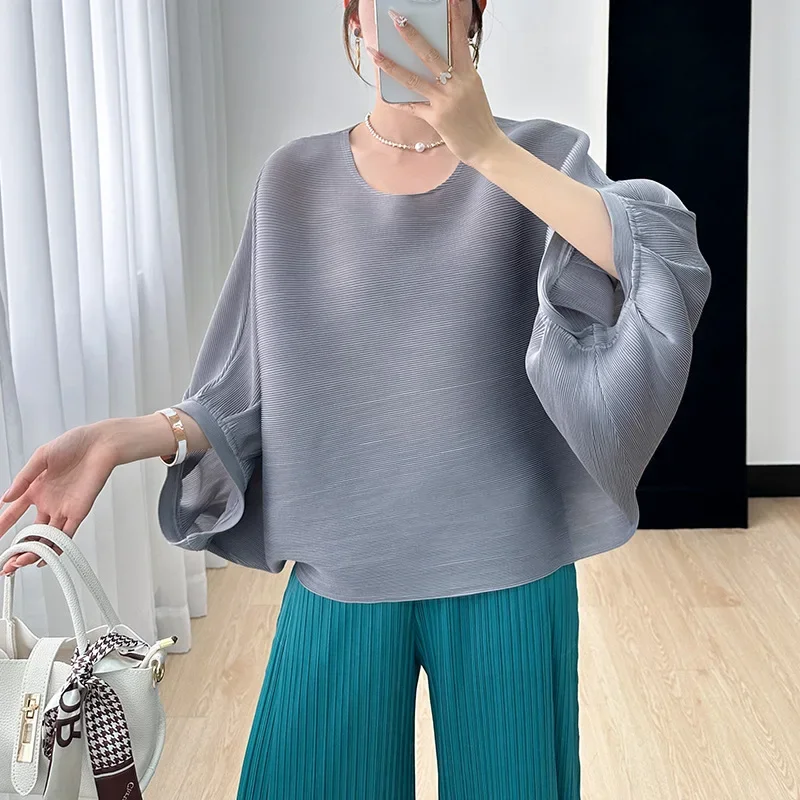 Miyake Pleated Top Women 2023 Summer New High-Grade Pleated Temperament Simple And Loose Cover Meat Lantern Sleeve T-shirt