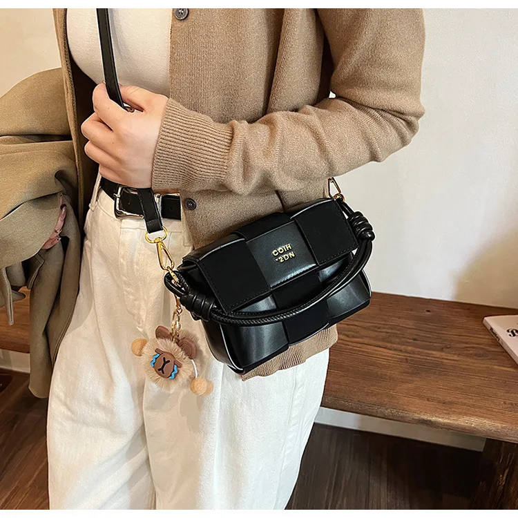 حقيبة كروس صغيرة كلاسيكية جديدة للخريف والشتاء، حقيبة مربعة صغيرة عصرية وغير رسمية، كتف واحد متعدد الاستخدامات للنساء