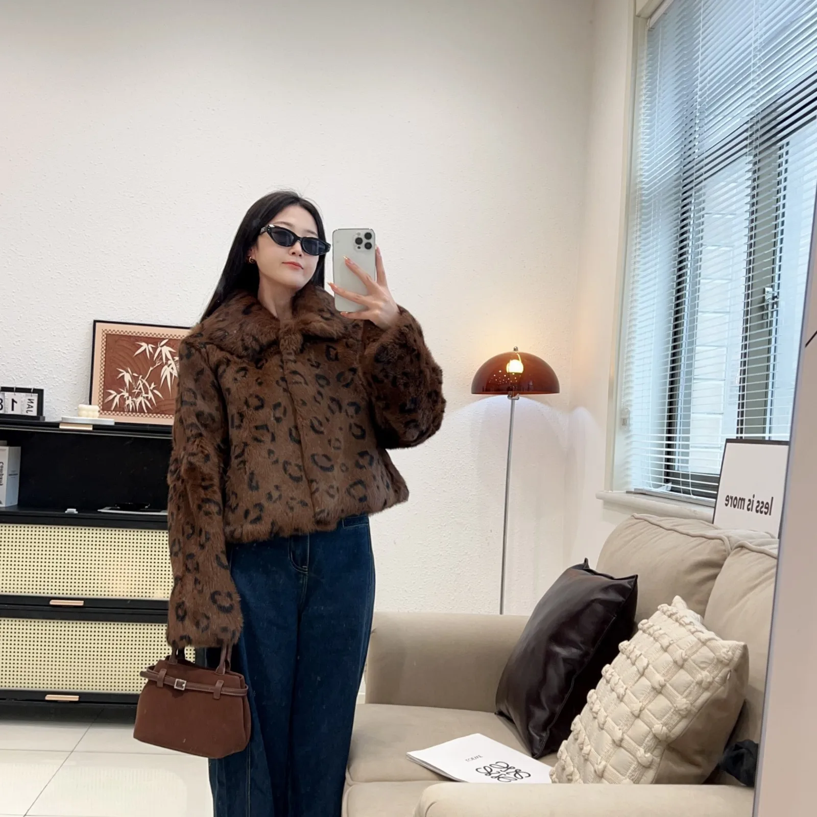 Luxuriöser Echtkaninchenfellmantel für Damen, Braun mit Leopardenmuster, Winter-Warmjacke aus Naturfell, Modischer Outdoor-Kurzmantel, Dick und Flauschig – Detail 5