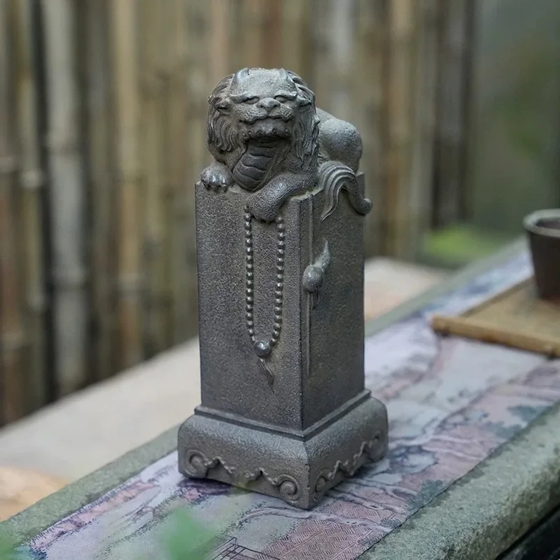 Auspicious auspicious beast Lowen tabletop ornament study atmosphere arrangement office living room entrance decoration