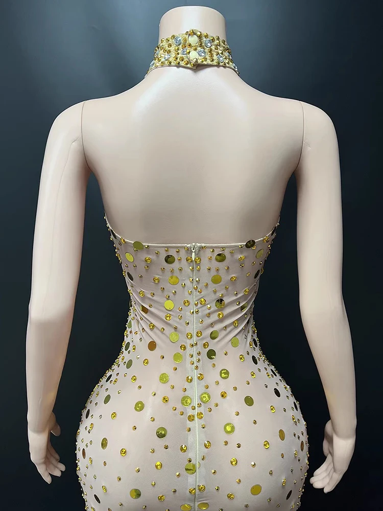 고품질 라인스톤 섹시한 홀터넥 백리스 탄성 드레스 2025 신상 맞춤 여성 의류