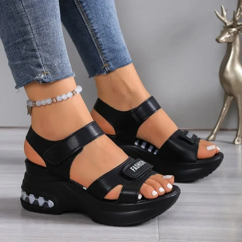 Nuovi Sandali Estivi alla Moda per Donna, con Chiusura in Velcro, Eleganti Infradito Sportivi da Esterno
