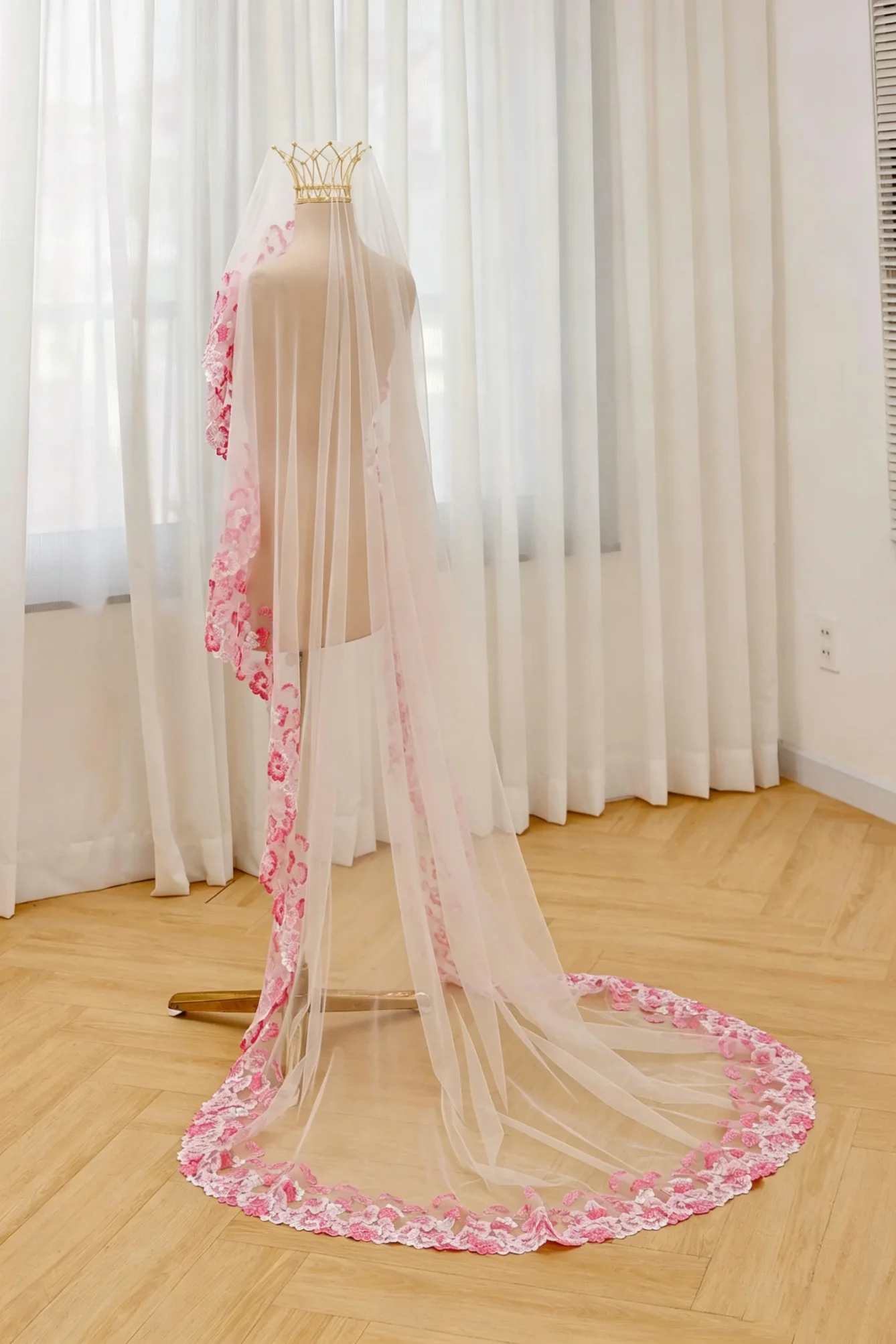 Princess Wedding Veil Appliques Flowers One Layer Chapel Length Bridal Veils velo de novia  Bride Accessories Customized