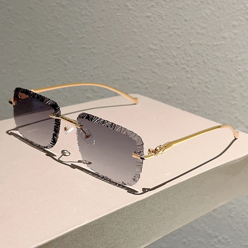 KAMMPT Randloze Vierkante Zonnebril Mannen Mode Vintage Gradiënt Casual Shades Vrouwen Trendy Luxe Merk Ontwerp Decor Zonnebril