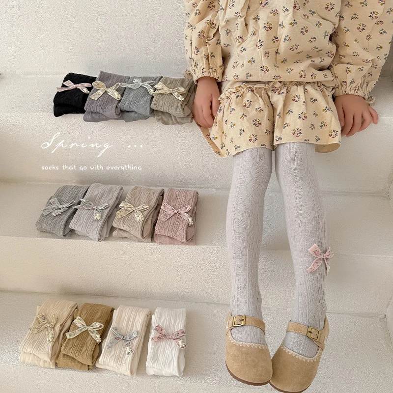Lovely Little Girls Cable Pantyhose Delicate Bear Floral Bow Decoration Comfortable Soft Wear-Resistant Stretchy Daily Leggings