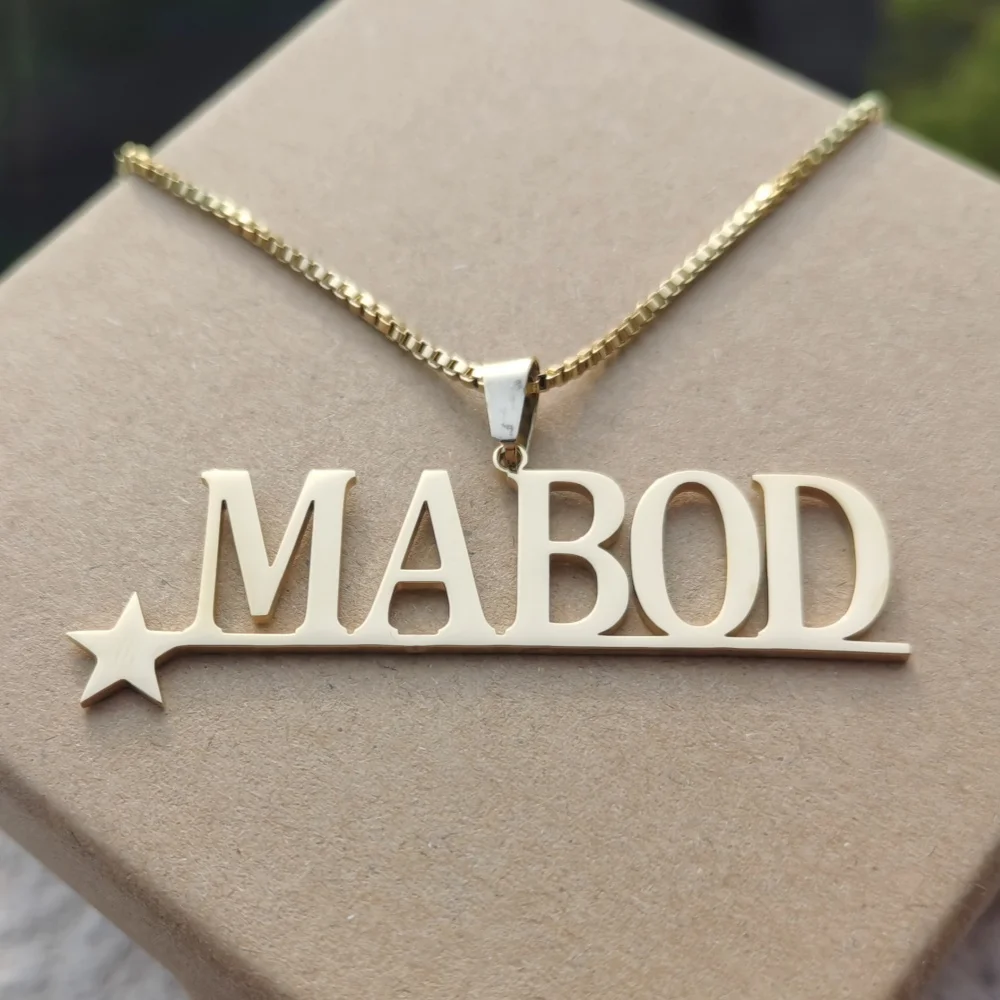 

LeeChee Star Hiphop Custom Letter Nameplate Necklace Personalized Letters Necklace Box Chain Party Gift