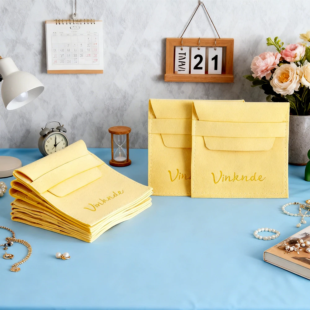 

Пользовательский логотип 8*8 см, тиснение, желтая микрофибра, упаковка для ювелирных изделий, сумка, кошелек, бижутерия для серег, ожерелья, браслета, подарок