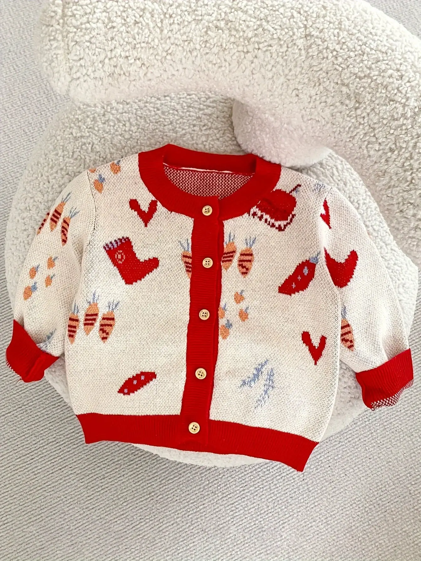 

Spring and Autumn New Style 0-3 Year Old Male and Female Baby Sweater Set Radish Socks Jacquard Knitted Coat